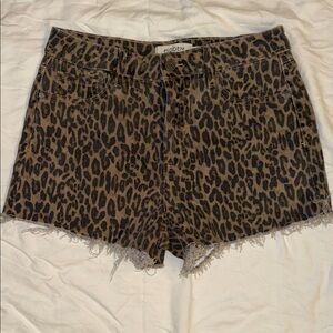 Hidden Women's Leopard Print Jean Shorts